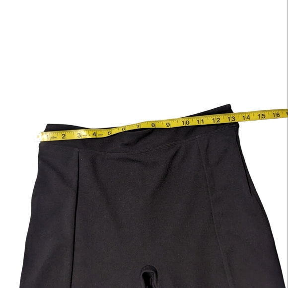 Assets by Spanx Black Leggings - Picture 6 of 7